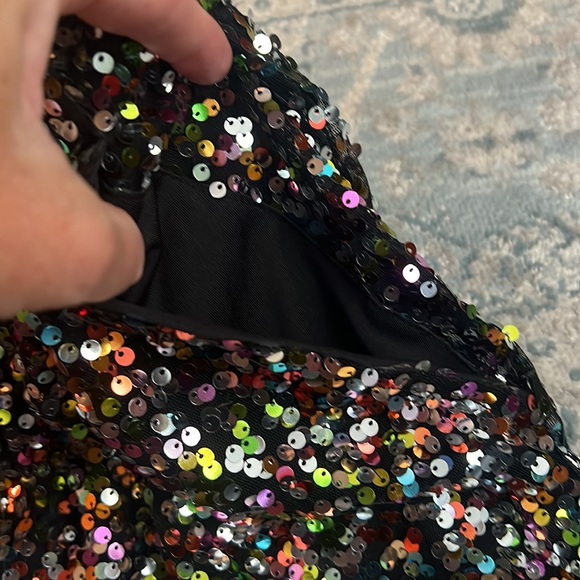 Fabulous Drawstring Never Worn Sequin Track Shorts - Medium - Picture 3 of 5